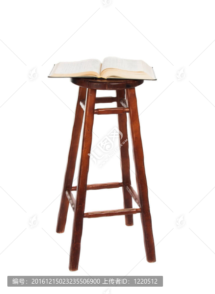 椅子和書
