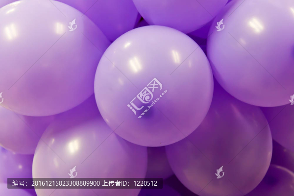 紫色的氣球