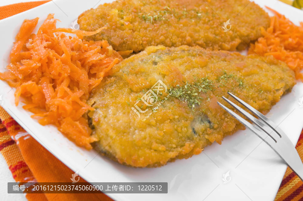 菠菜肉片白菜。