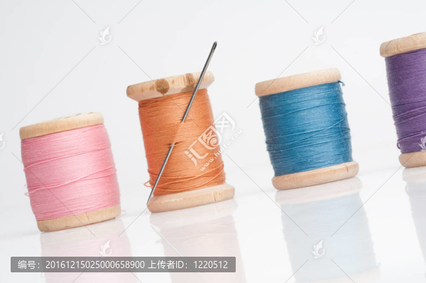 縫紉針和線(xiàn)