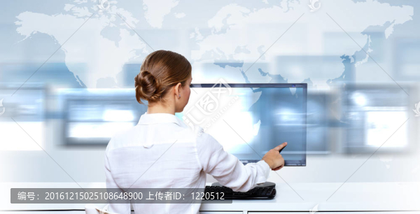商人與虛擬數(shù)字屏幕工作