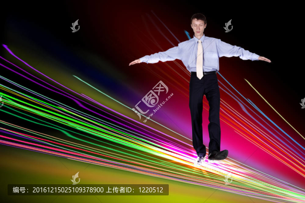 商人走在互聯(lián)網(wǎng)線路