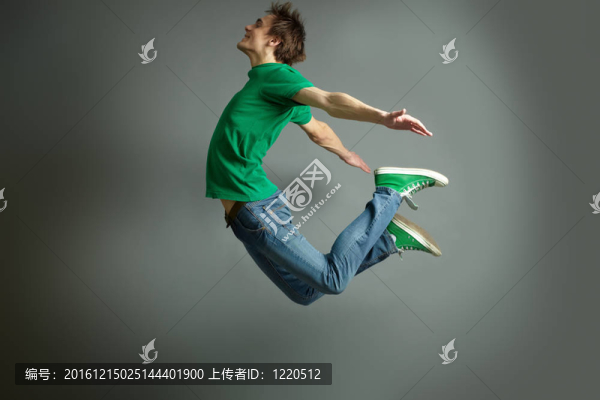 跳躍和飛翔