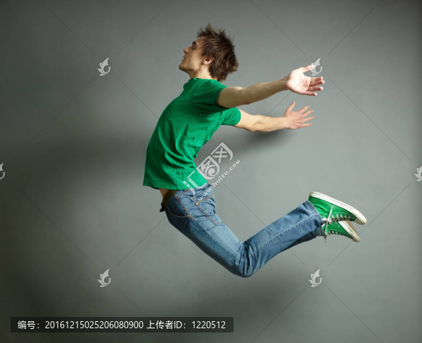 跳的高