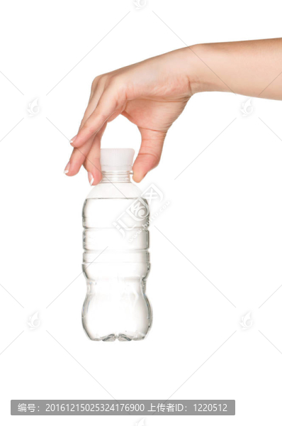 帶瓶水的手