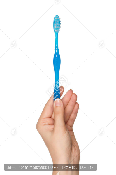 用牙刷刷手