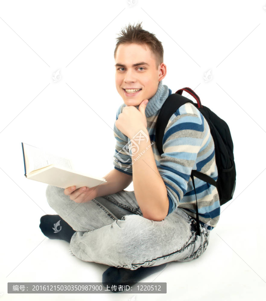 年輕的；吸引力；快樂男生背包。