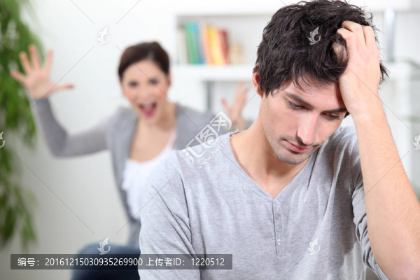 夫妻吵架