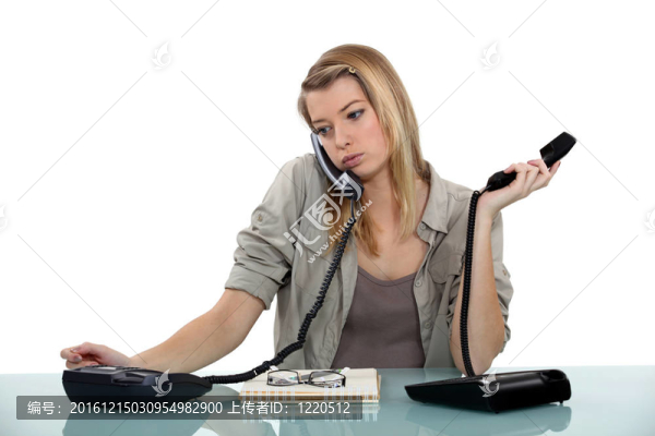 勞累的接待員