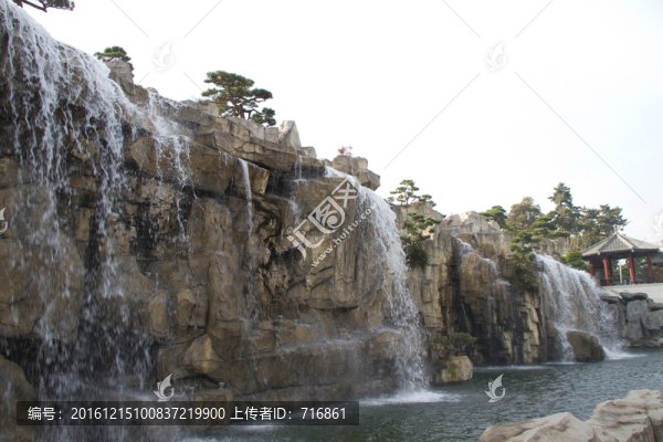 百米瀑布,中國(guó)唐苑