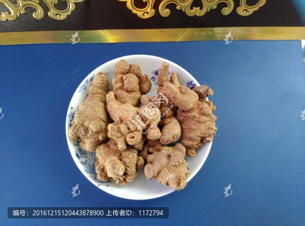 云南特產(chǎn)藥材三七