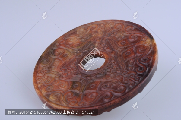 龍紋玉璧