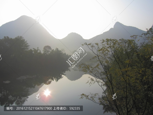 靈川甘棠江
