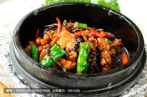 石鍋茶菇雞