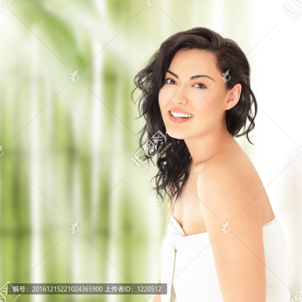 美麗的亞洲女子