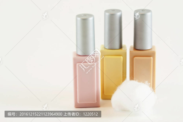 三化妝品瓶