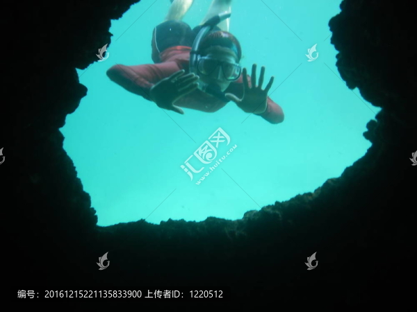 水下說你好