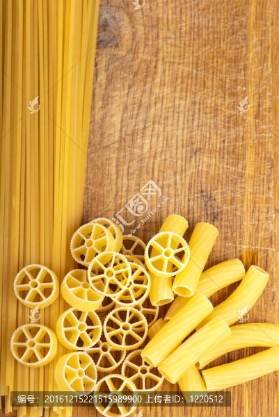 生面團(tuán)