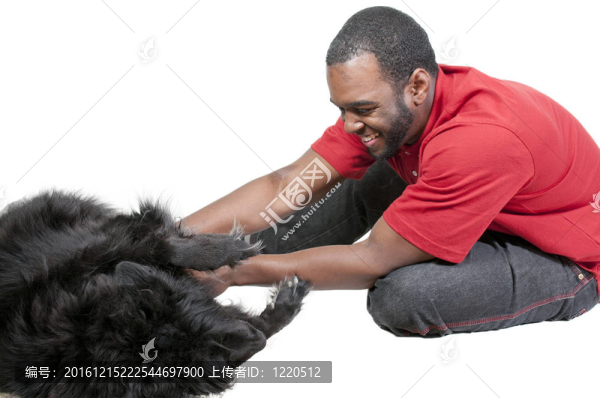 玩狗的人