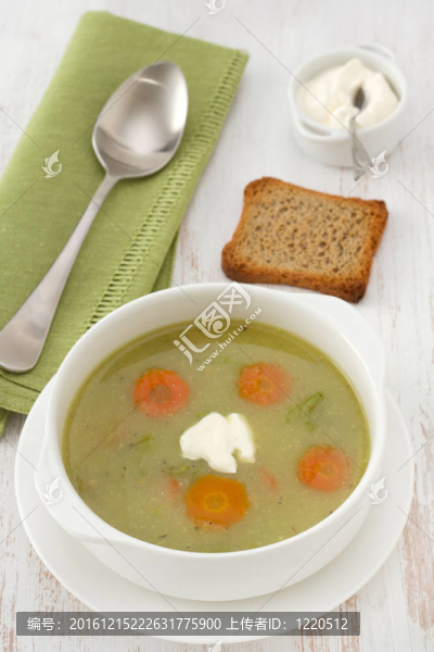 豆類蔬菜湯和carrot
