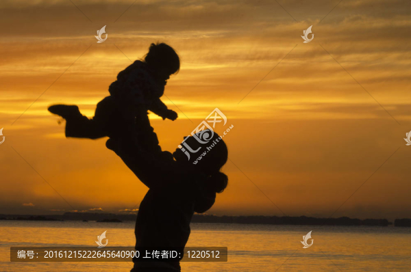 家庭-母子關(guān)系