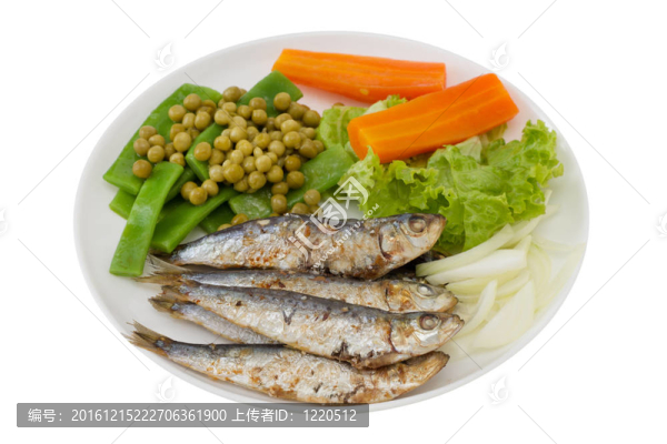 胡蘿卜和青豆炒沙丁油魚