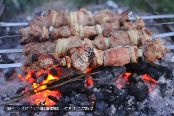 烤羊肉串烤金屬串燒肉