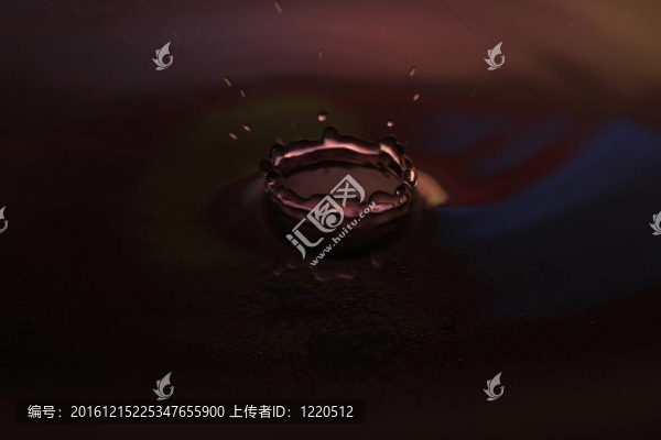 紅色水滴微距拍攝