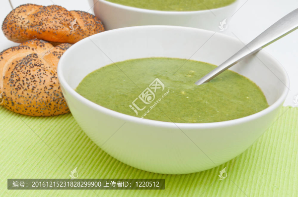 菠菜湯