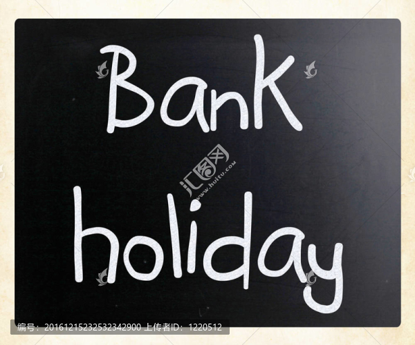 用粉筆在黑板上手寫的銀行假日