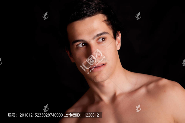 年輕的男孩