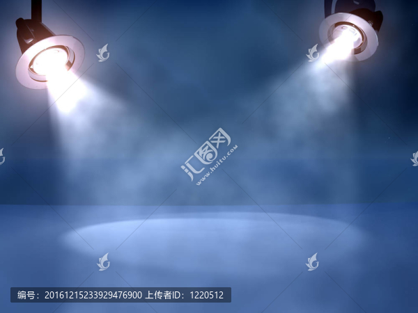 兩個工作燈在煙霧凝結(jié)在俱樂部的舞臺