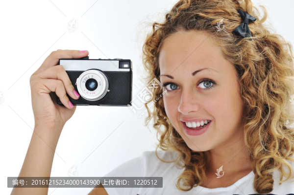可愛(ài)的女孩與相機(jī)隔離