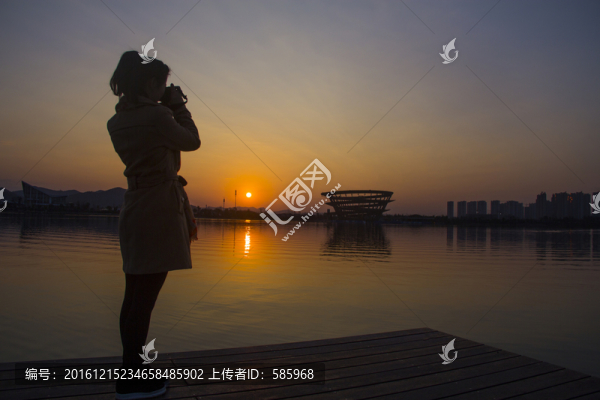 拍夕陽
