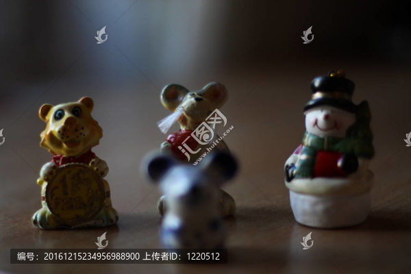 收藏玩具