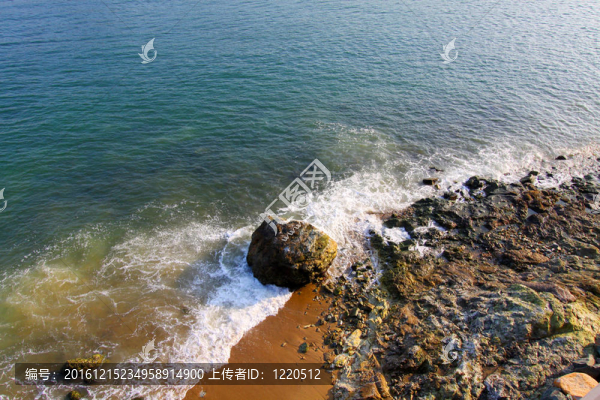 巖石的海濱香港