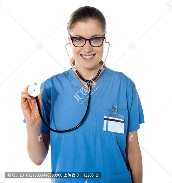 一位友好的女醫(yī)生肖像