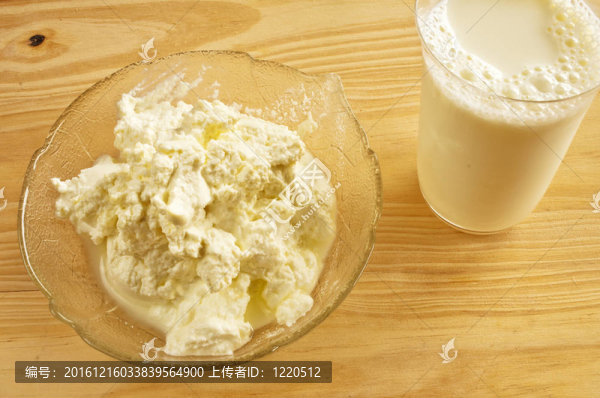 葫蘆和牛奶