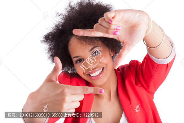 美麗的非洲裔婦女用手制作框架