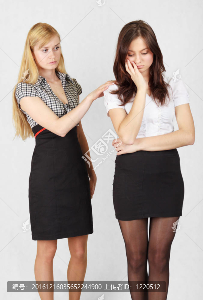 兩個女孩