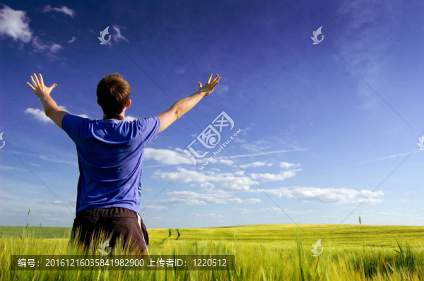 在場(chǎng)人。
