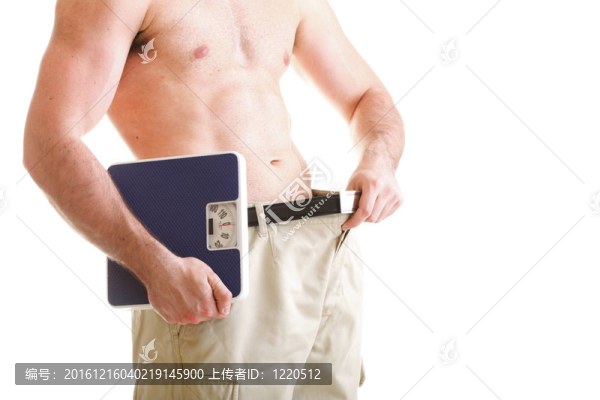 肌肉男性身材孤立白色