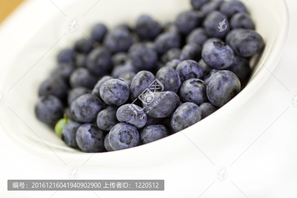 碗中的藍莓