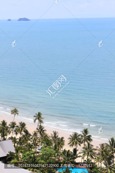 在Koh,Chang的熱帶海灘；泰國(guó)