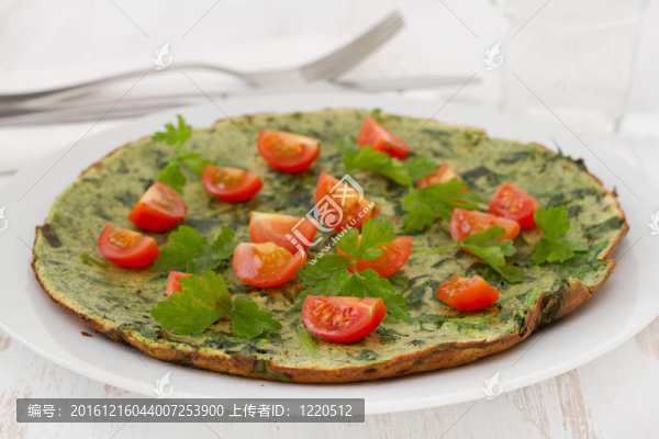 在板的菠菜和西紅柿炒蛋