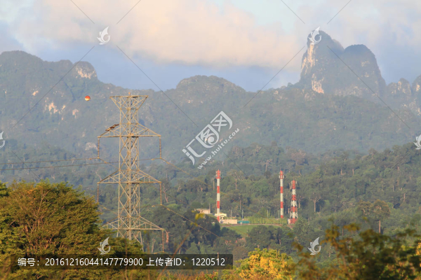 電線桿的背景
