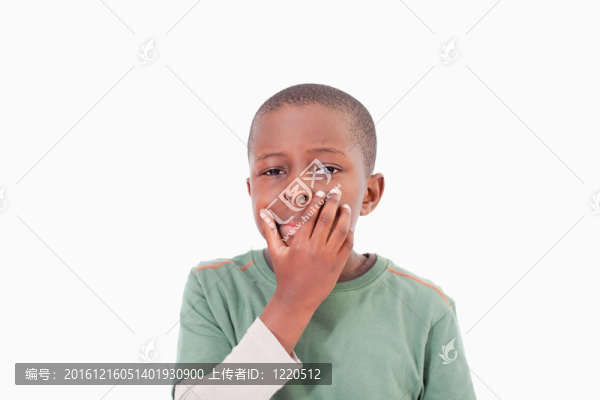 體貼的小男孩