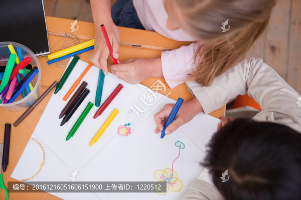 以上觀(guān)點(diǎn)的小女生圖