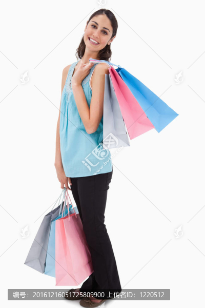 一個(gè)女人冒充購物袋的肖像