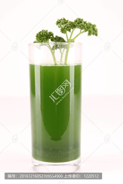 孤立的綠汁